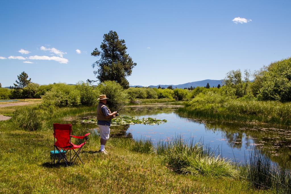 Bend-Sunriver Camping Resort Wheelchair Accessible Yurt 13 Esterno foto