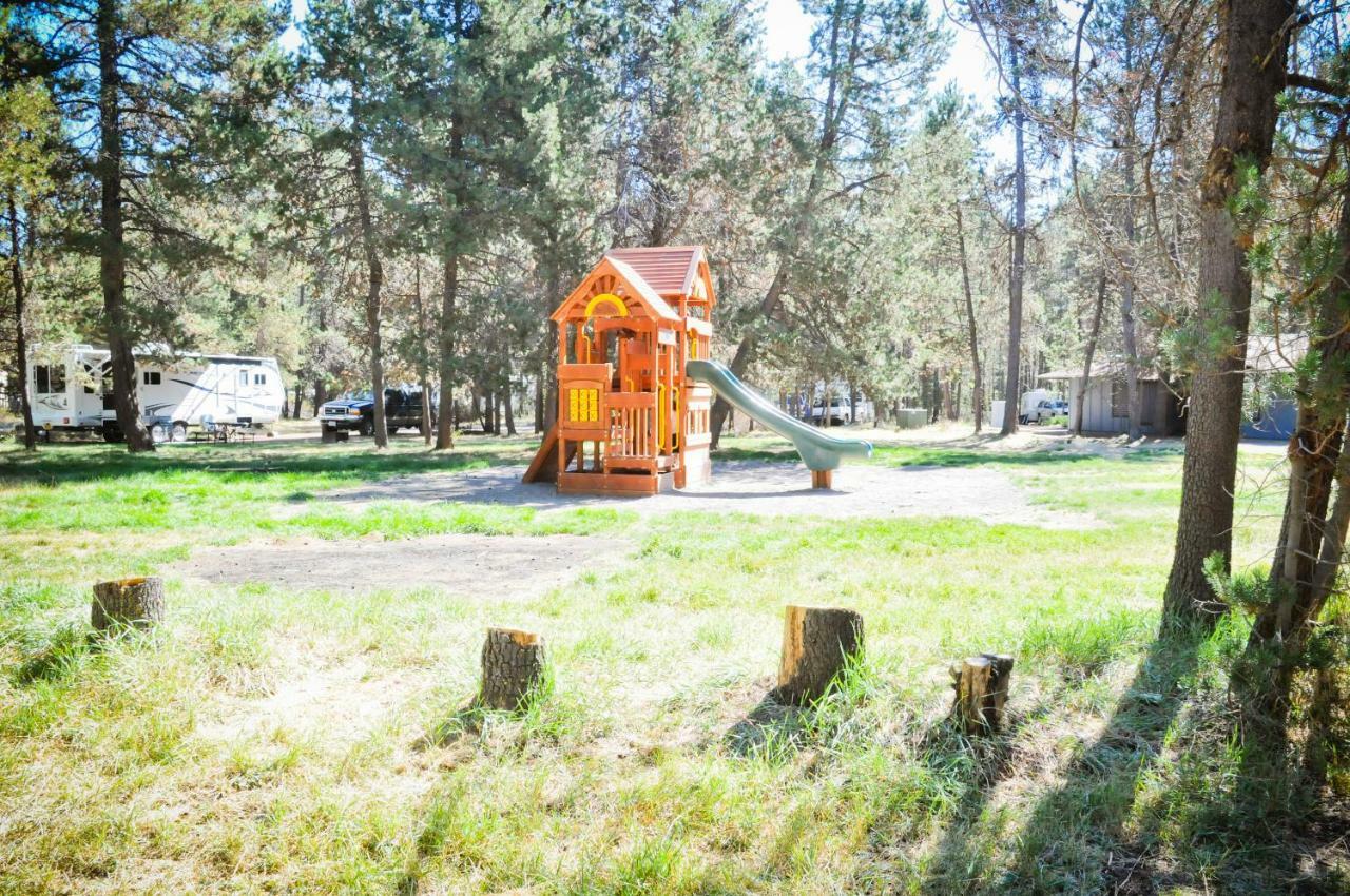 Bend-Sunriver Camping Resort Wheelchair Accessible Yurt 13 Esterno foto